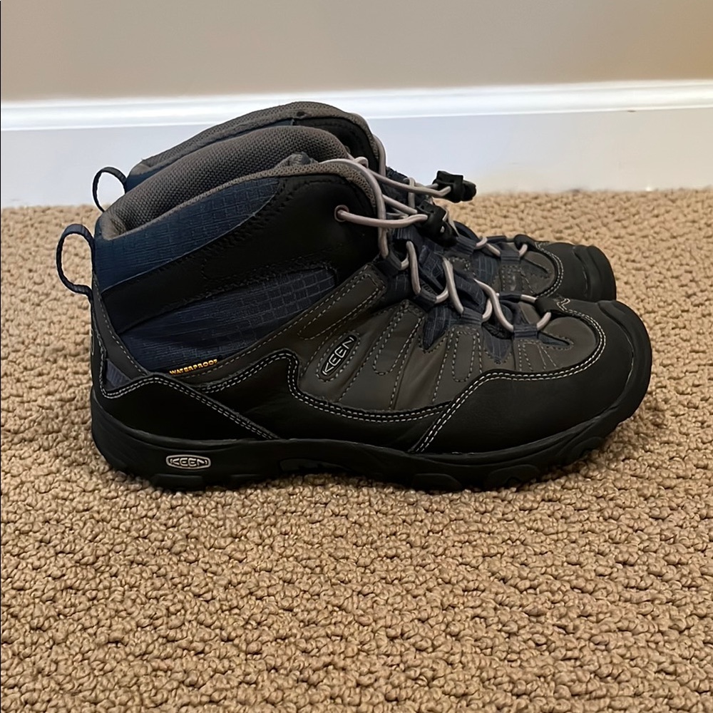 Keen Hiking Boots